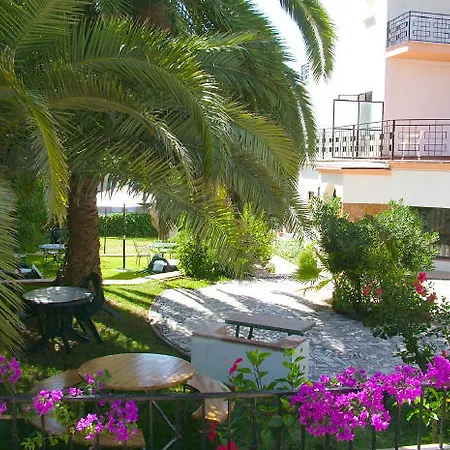 Hotel Carmen Teresa