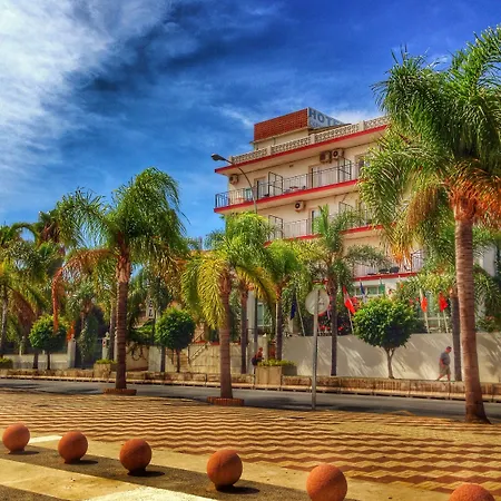 Carmen Teresa 3* Τορρεμολίνος