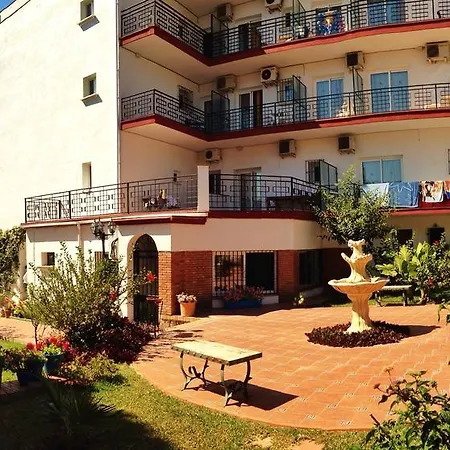 Otel Carmen Teresa 3*