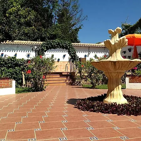 Carmen Teresa Otel 3*