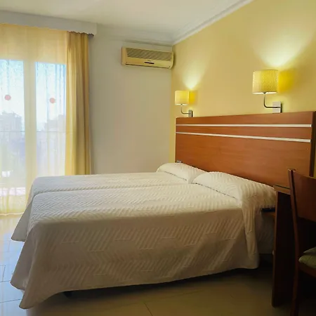 Hotel Carmen Teresa Torremolinos