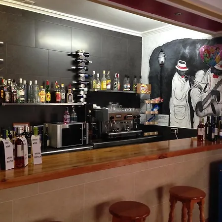 卡门特蕾莎酒店 3* 托雷莫利诺斯