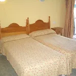 Carmen Teresa Otel